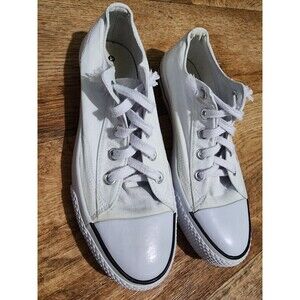 Airwalk Womens Shoes Sneakers Canvas White Athletic Lace Low Top Retro Size 8.5